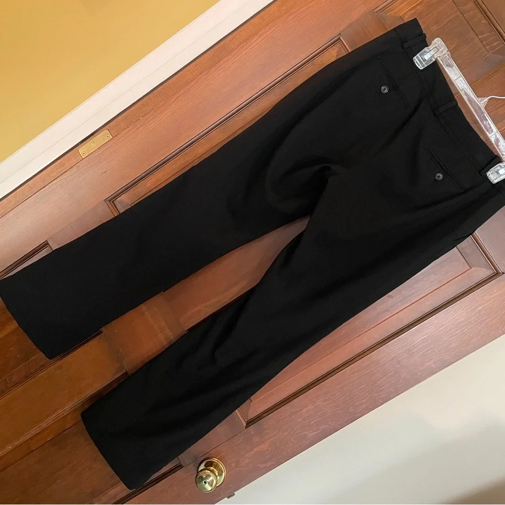 Banana Republic size 6 women’s black dress pants EUC 31” inseam